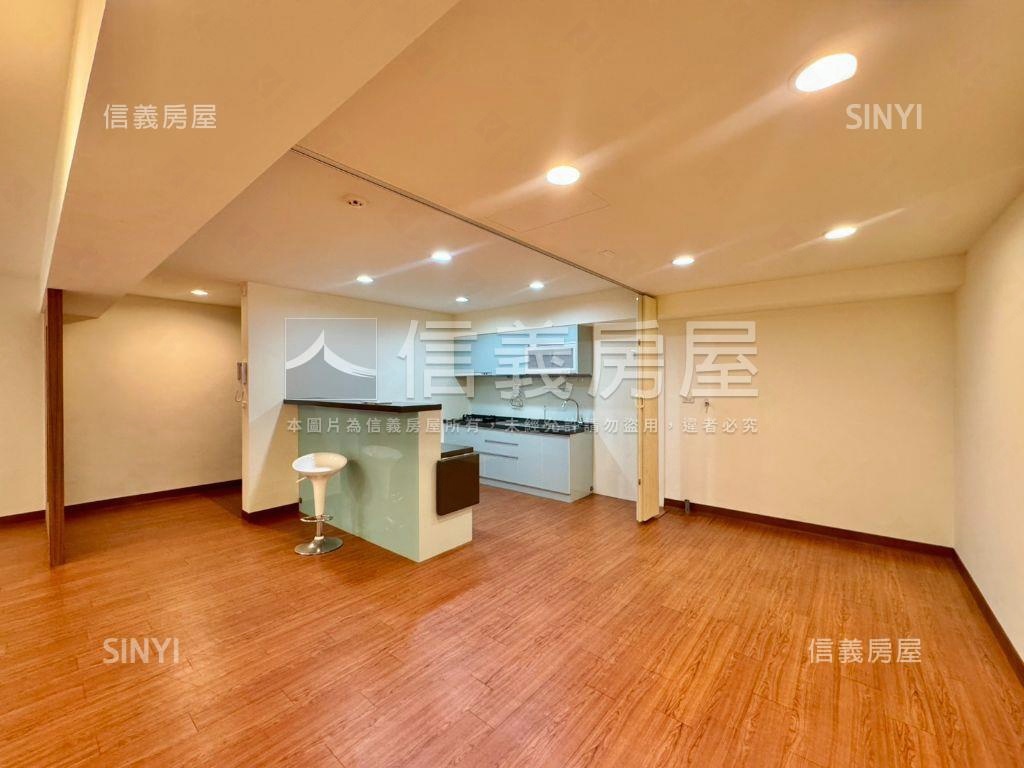 降價！美校旁電梯高樓４房房屋室內格局與周邊環境