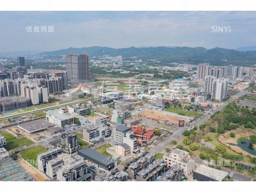 單元十二朝東方正土地房屋室內格局與周邊環境