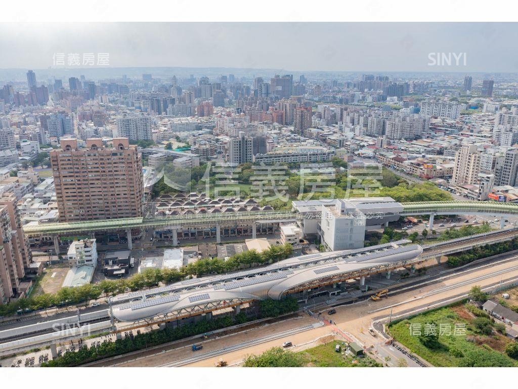 單元十二朝東方正土地房屋室內格局與周邊環境