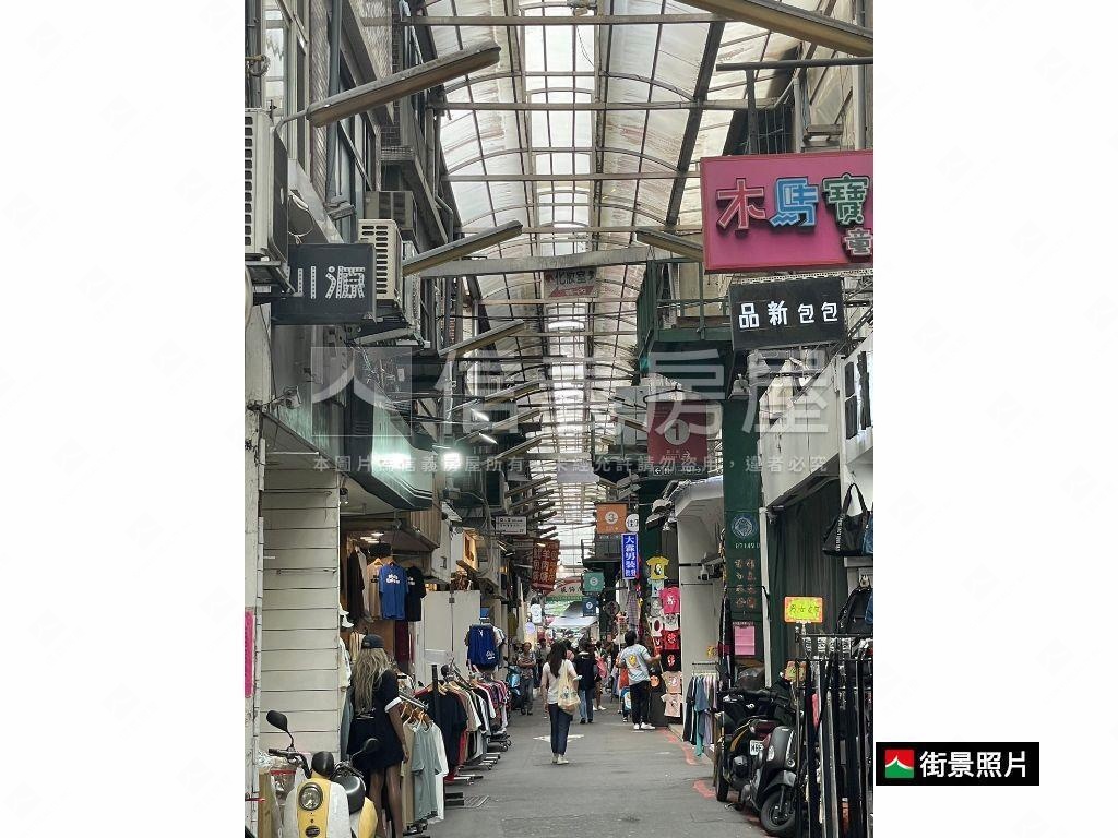 松山路門牌電梯３房ＧＯ房屋室內格局與周邊環境