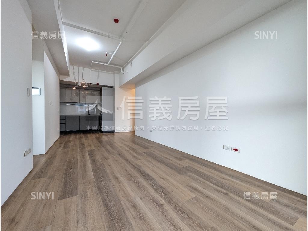 ＴＨＥ精銳！三房雙平車房屋室內格局與周邊環境