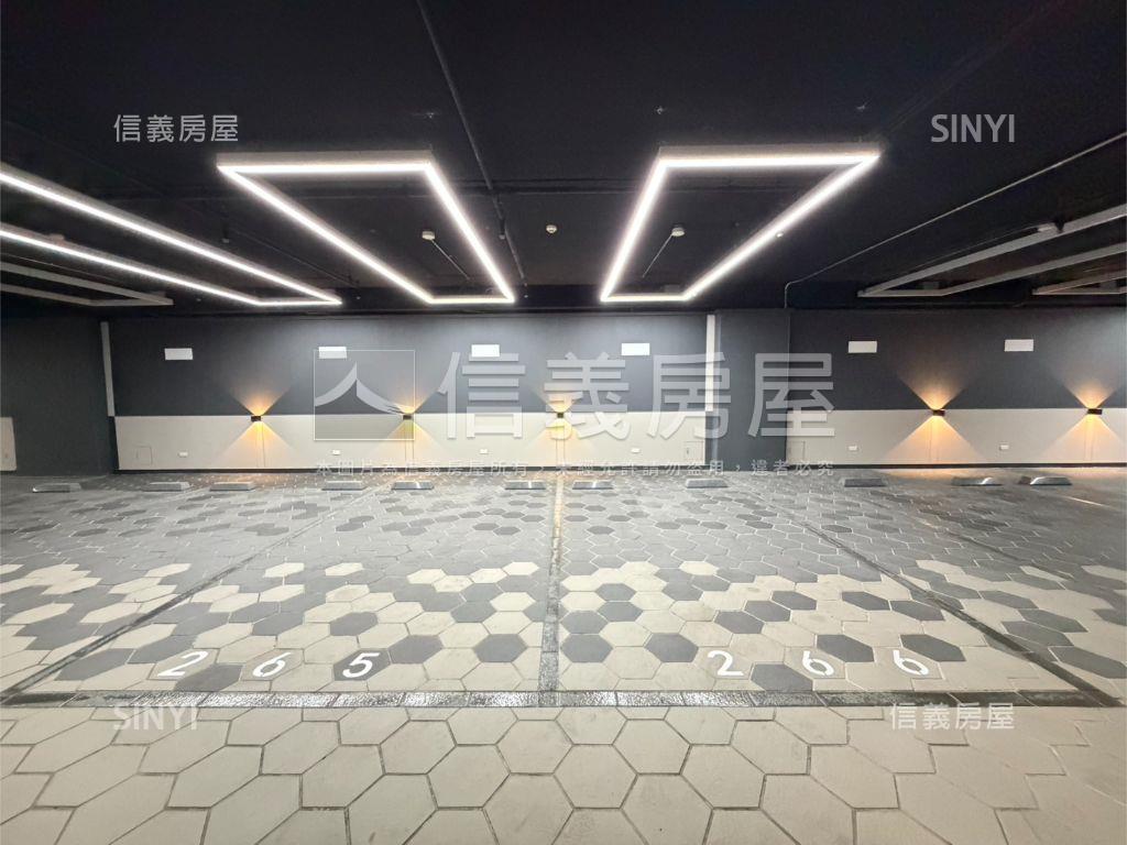 【新接】台北之星。高樓層房屋室內格局與周邊環境