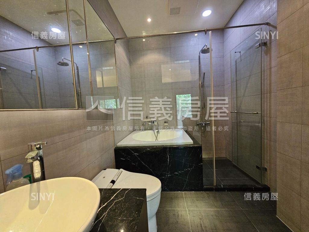 新北投｜花園一樓含車位房屋室內格局與周邊環境