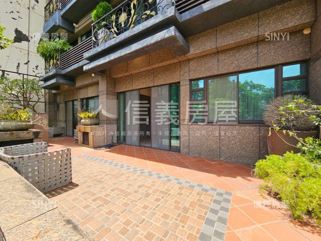 新北投｜花園一樓含車位房屋室內格局與周邊環境