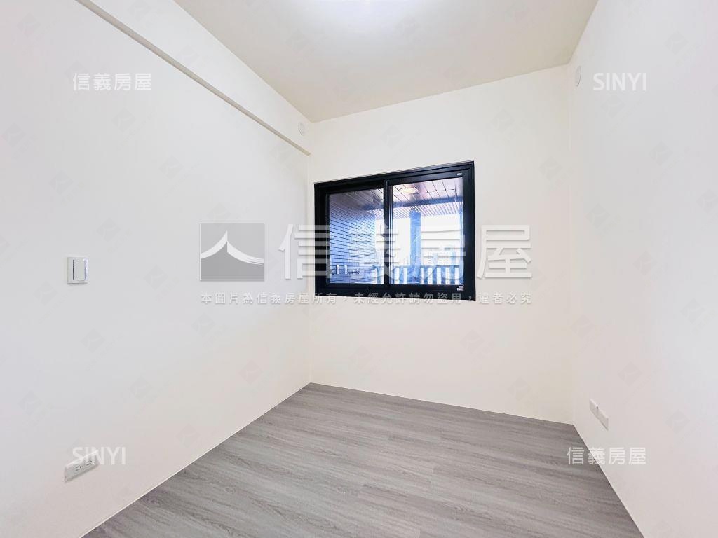 站前新銳景觀２房車位房屋室內格局與周邊環境