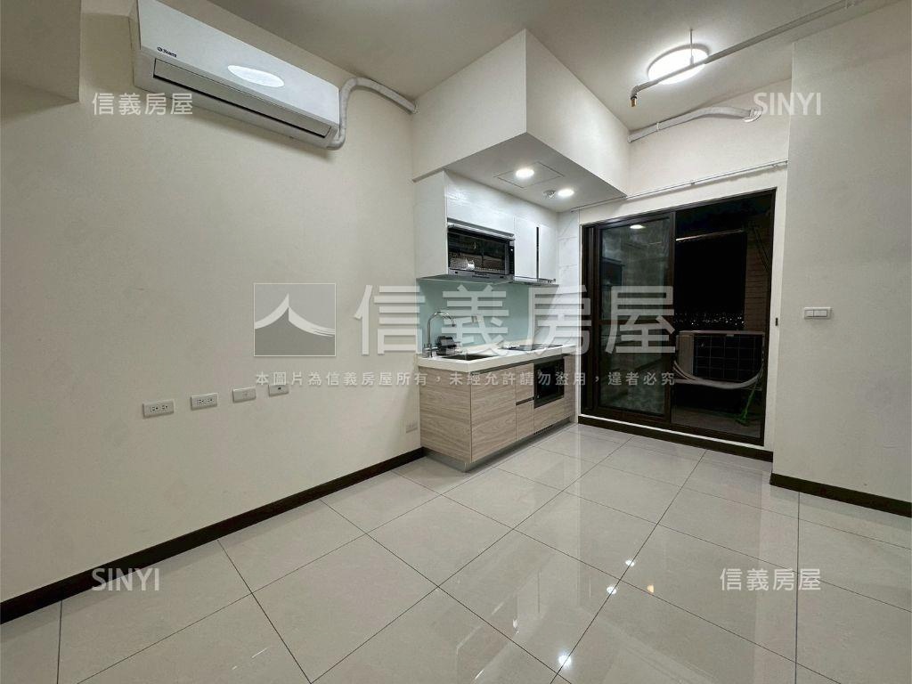 天空之邑精美三房平面車位房屋室內格局與周邊環境