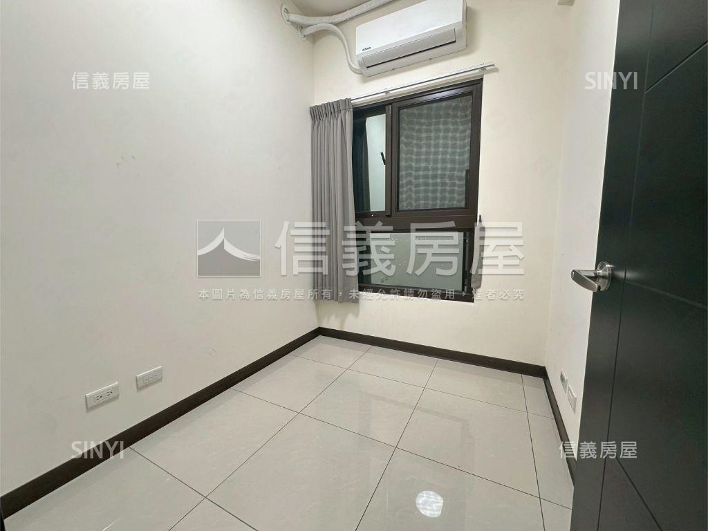 天空之邑精美三房平面車位房屋室內格局與周邊環境