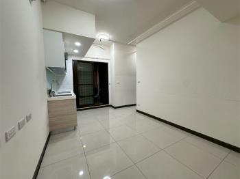 天空之邑精美三房平面車位