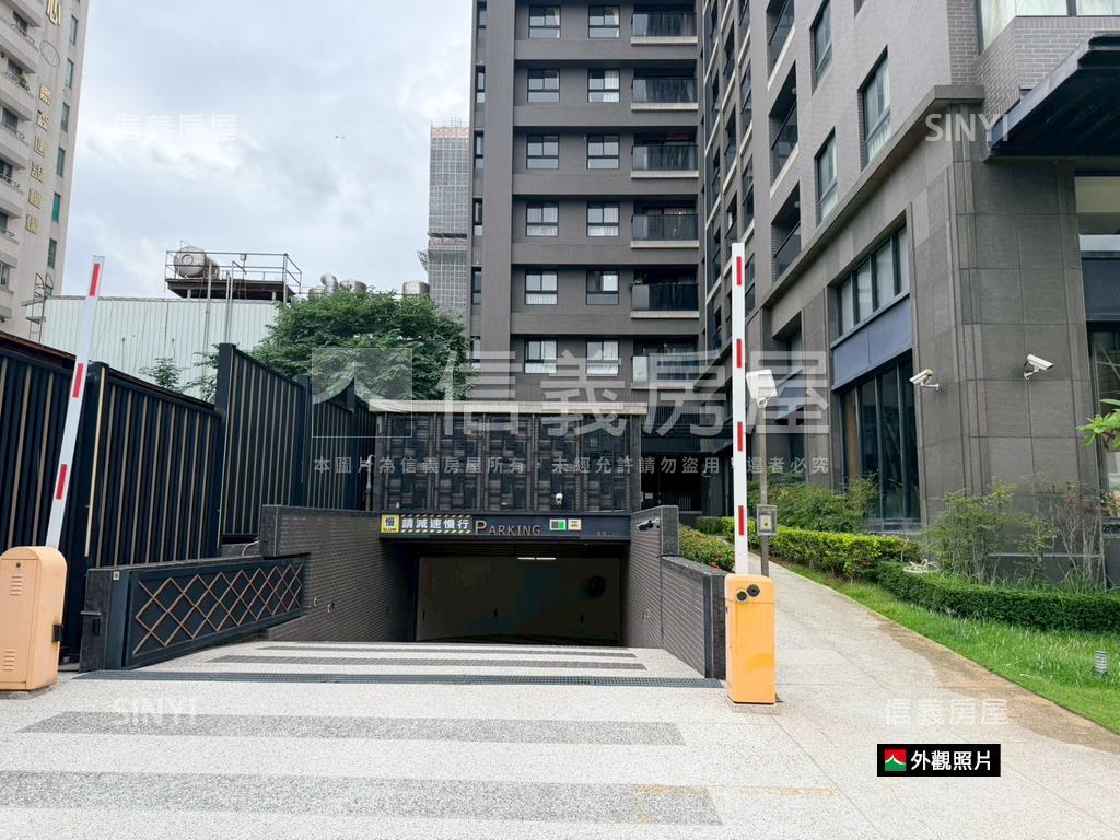 近捷運｜三房平車裝潢戶房屋室內格局與周邊環境