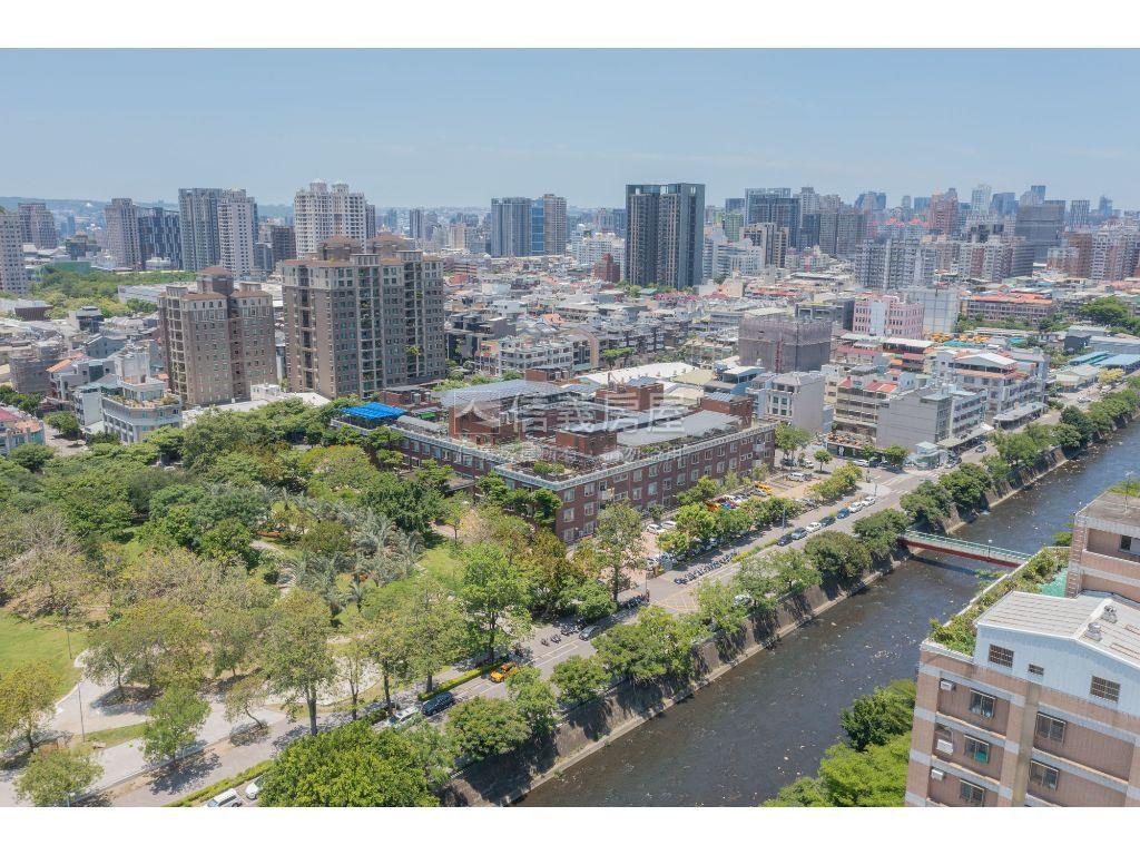 俊華貞藏私藏美屋房屋室內格局與周邊環境