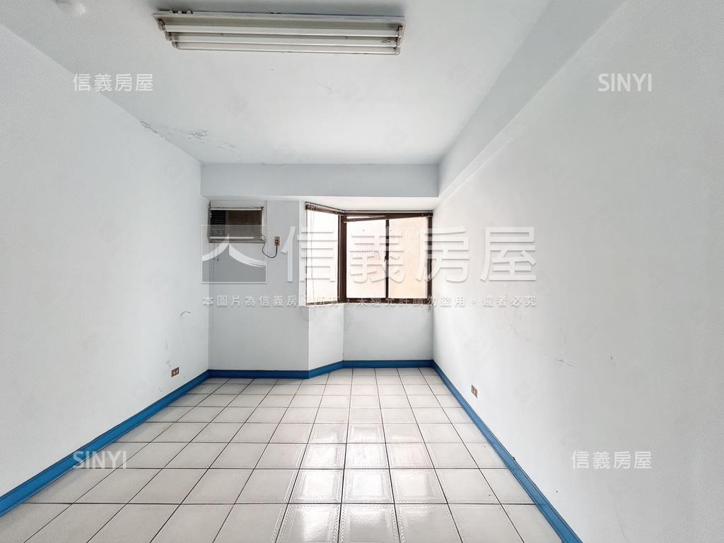 文華高中旁電梯三房房屋室內格局與周邊環境