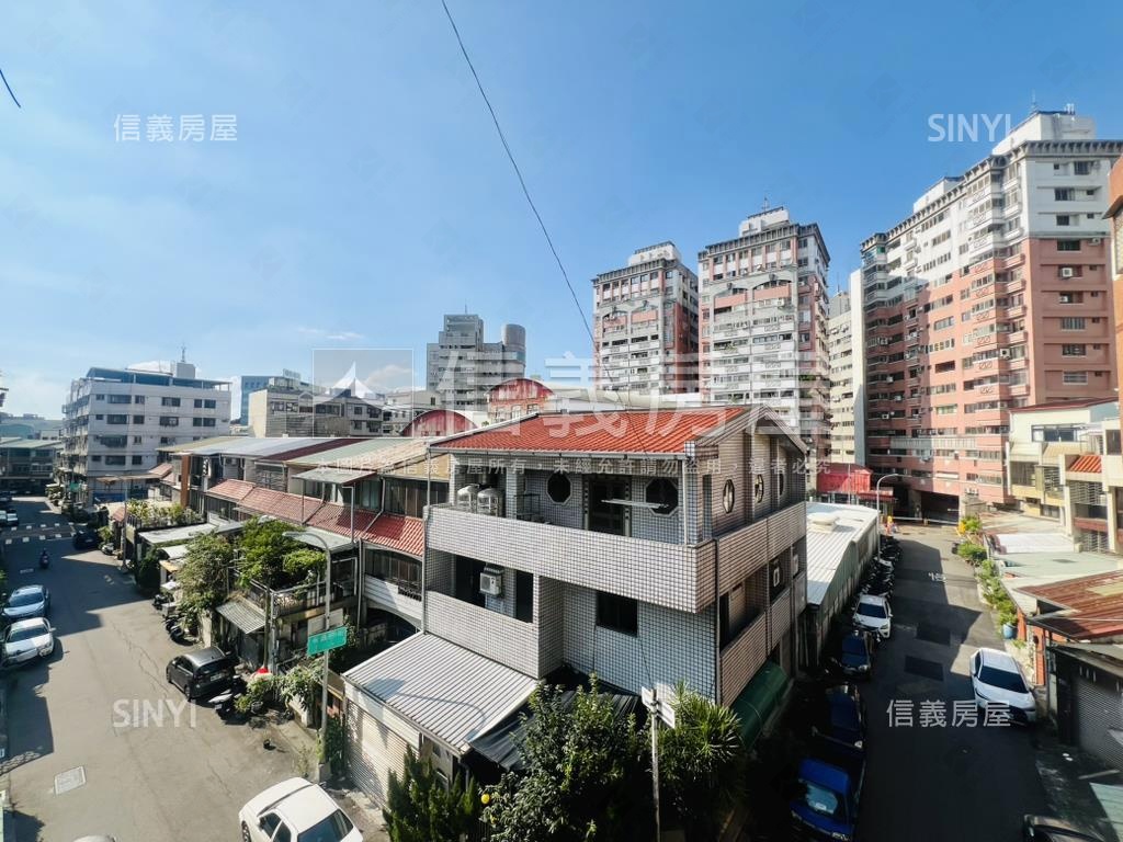 文華高中旁電梯三房房屋室內格局與周邊環境