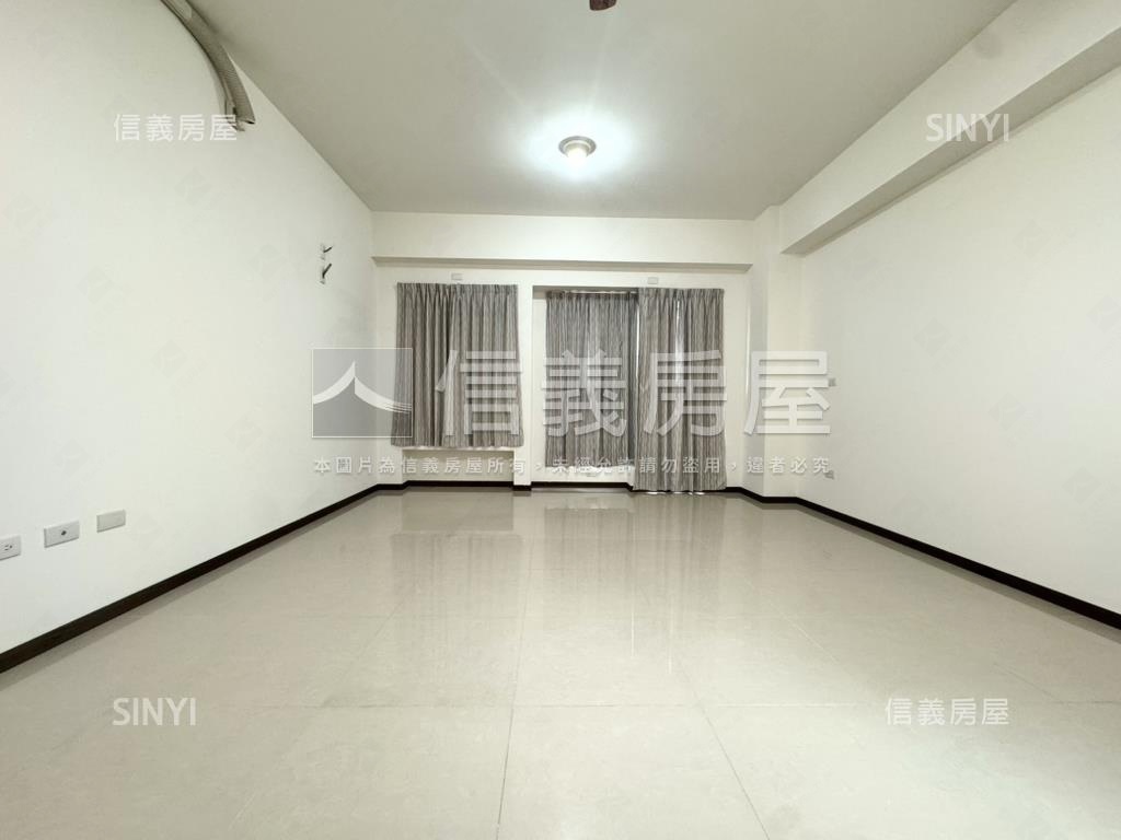 約近１１年活路美透天房屋室內格局與周邊環境