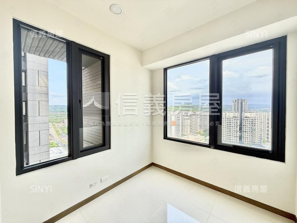 巨人低總價高樓三房雙車位房屋室內格局與周邊環境