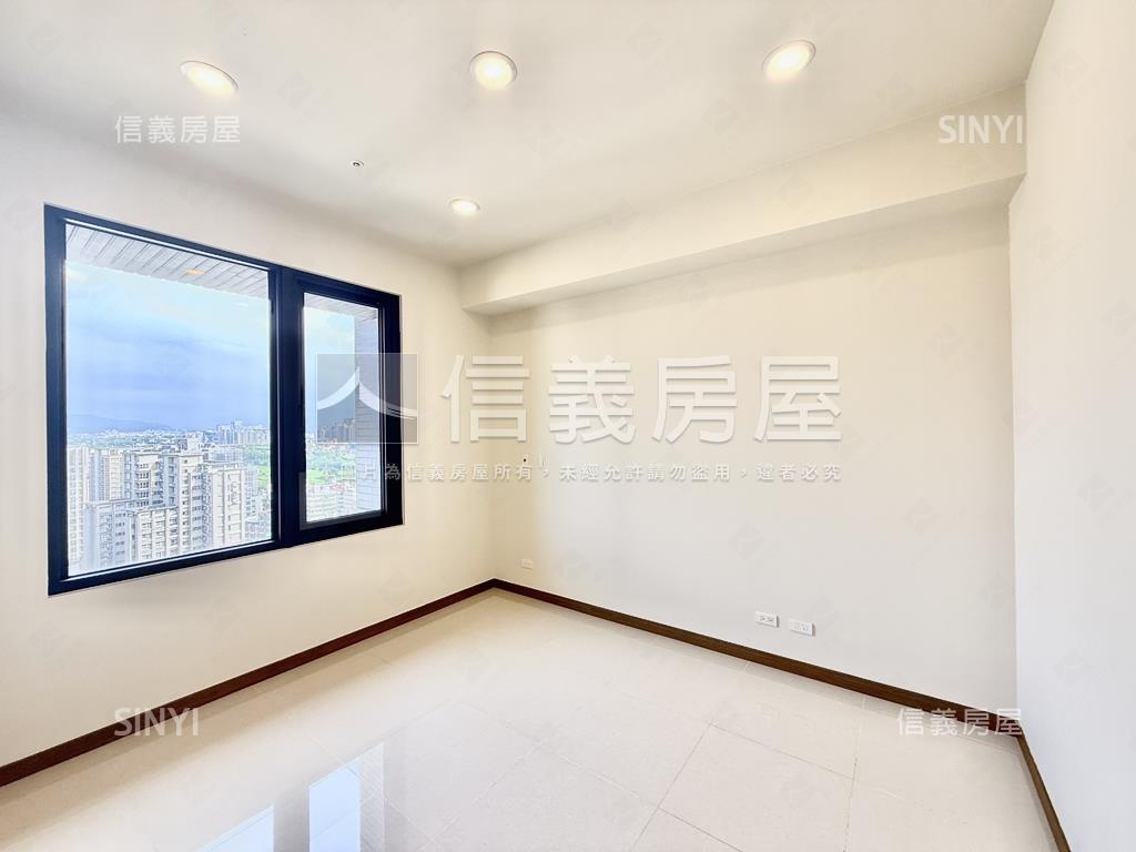 巨人低總價高樓三房雙車位房屋室內格局與周邊環境