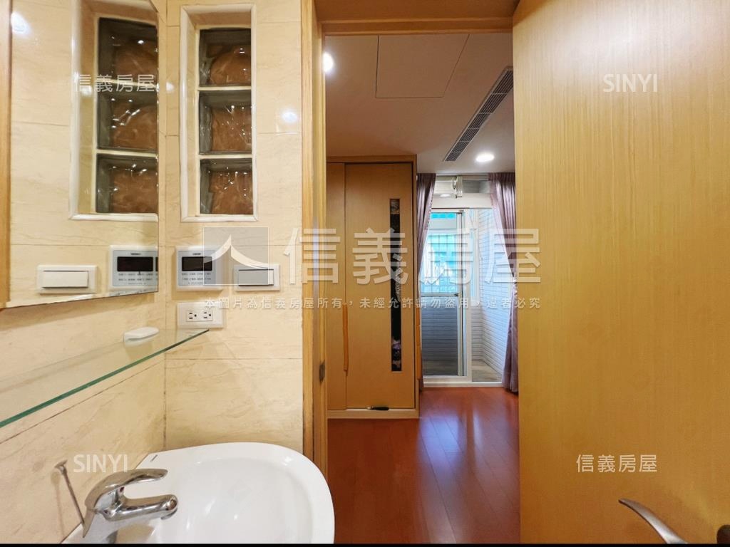 Ｎｅｗ新生金華高樓美裝潢房屋室內格局與周邊環境