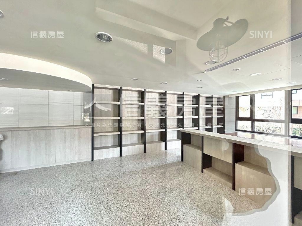 東大萌全新未住２房平車房屋室內格局與周邊環境