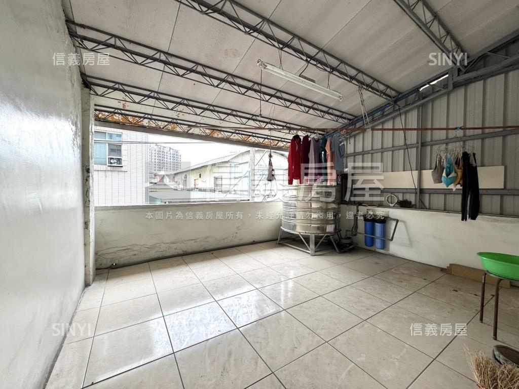 復興路大地坪透店房屋室內格局與周邊環境