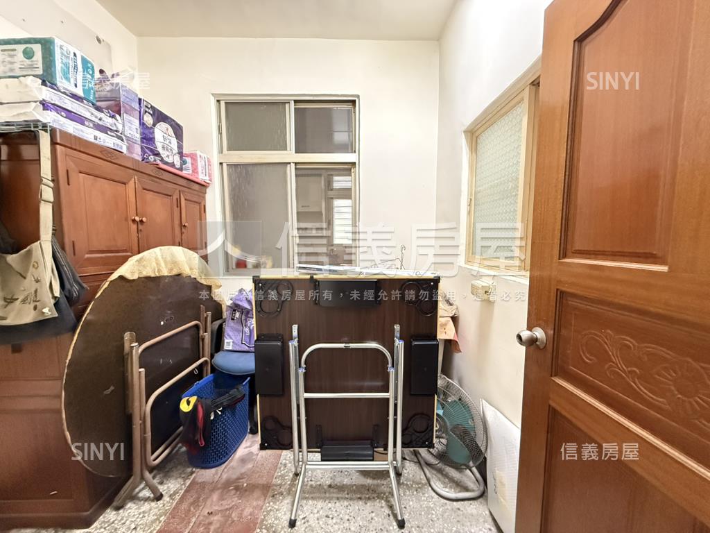 稀有！忠孝路方正一樓房屋室內格局與周邊環境