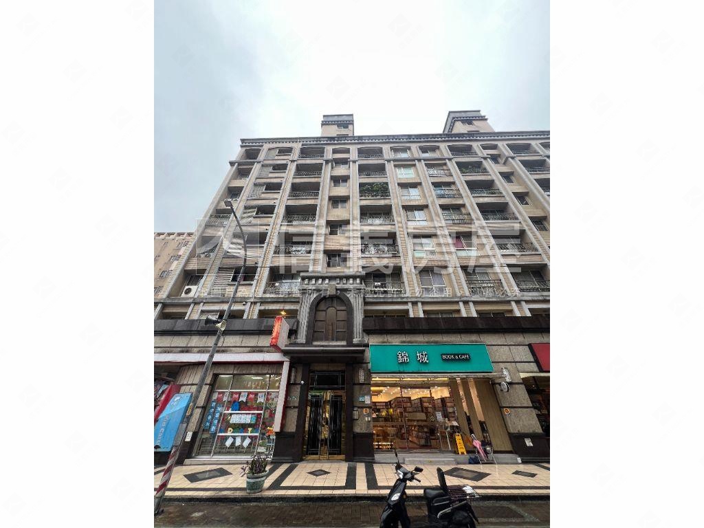 碧瑤優賞稀有釋出四房車位房屋室內格局與周邊環境