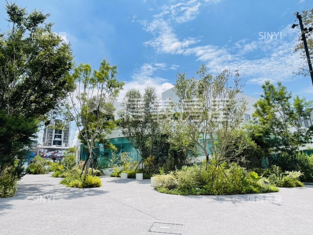 水湳經貿親家中央公園朝南房屋室內格局與周邊環境