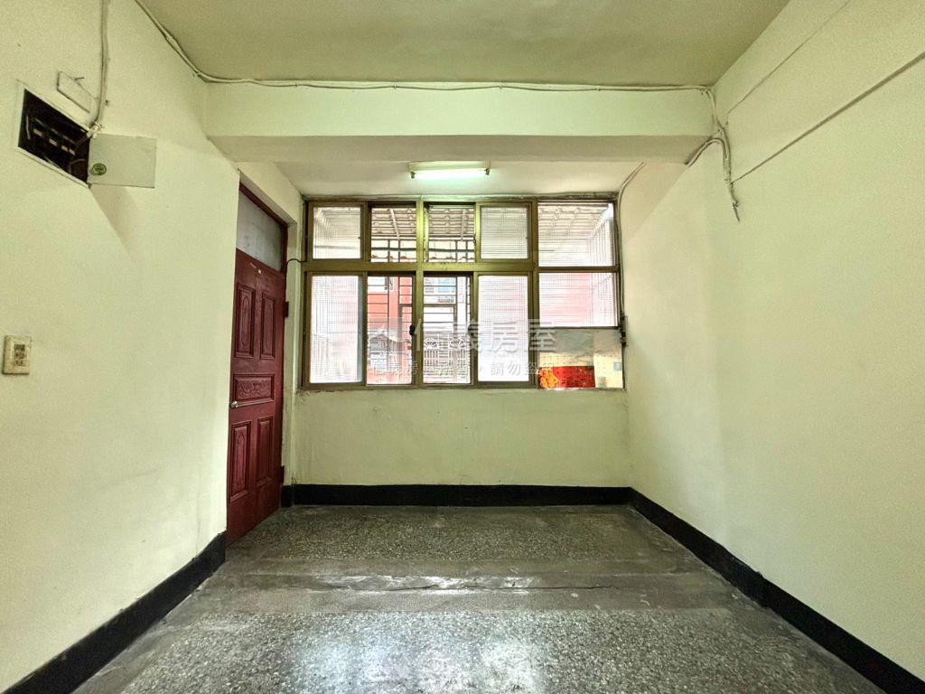 華安街低總價三樓房屋室內格局與周邊環境