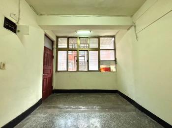 華安街低總價三樓