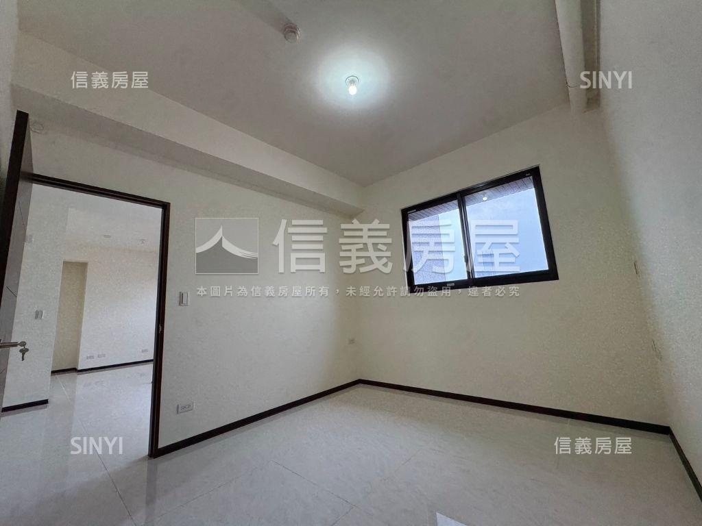碩樺高樓朝南美景三房車位房屋室內格局與周邊環境