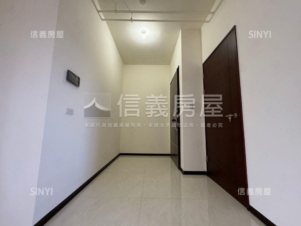 碩樺高樓朝南美景三房車位房屋室內格局與周邊環境