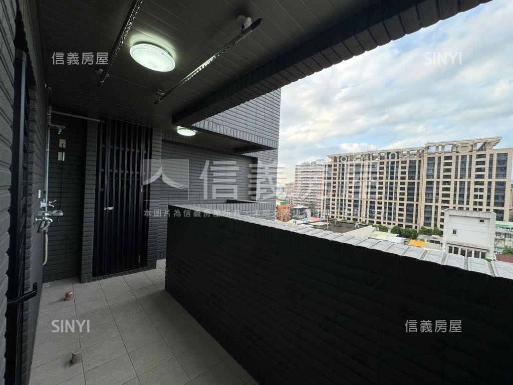 碩樺高樓朝南美景三房車位房屋室內格局與周邊環境
