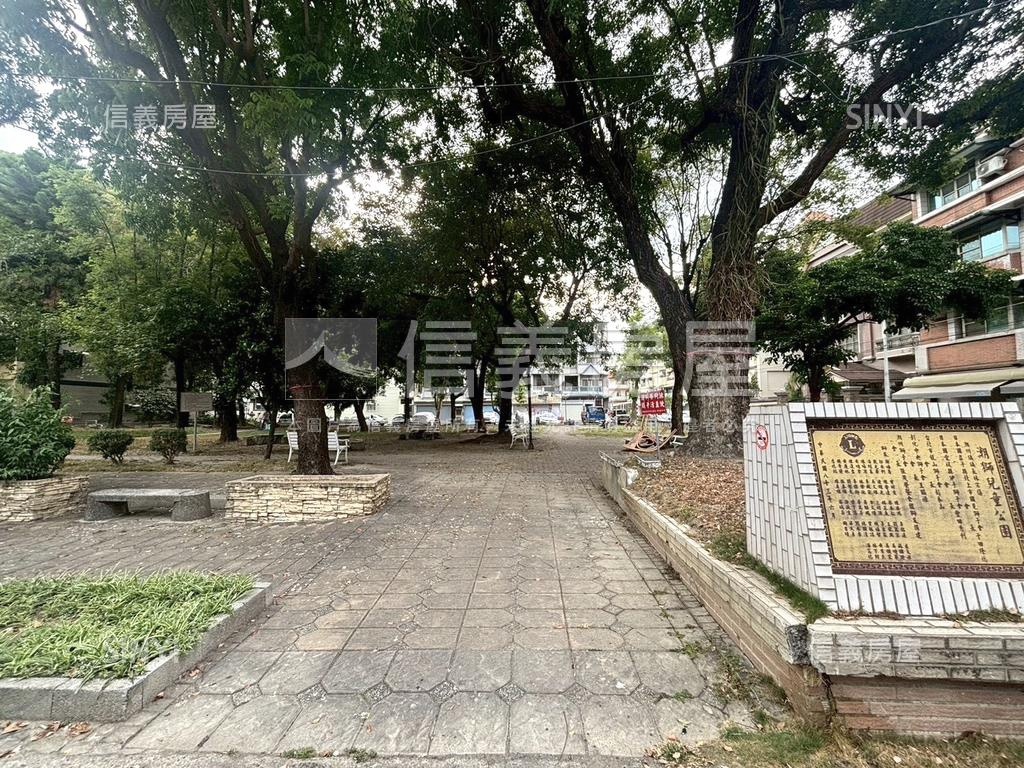 屏東潮州近公園臨路透天房屋室內格局與周邊環境