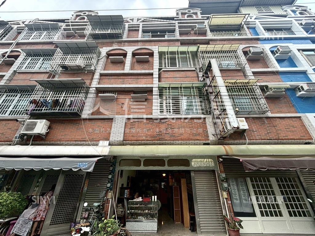 屏東潮州近公園臨路透天房屋室內格局與周邊環境