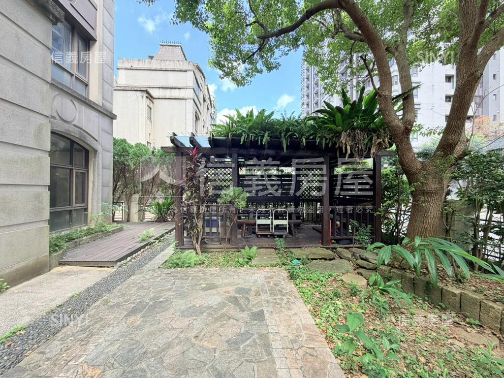 【專任】星海別墅庭院大戶房屋室內格局與周邊環境