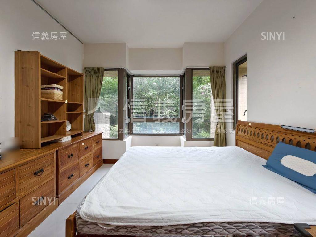 萊茵皇家綠意三房坡平車房屋室內格局與周邊環境