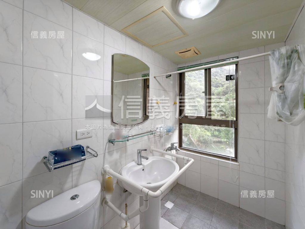 萊茵皇家綠意三房坡平車房屋室內格局與周邊環境