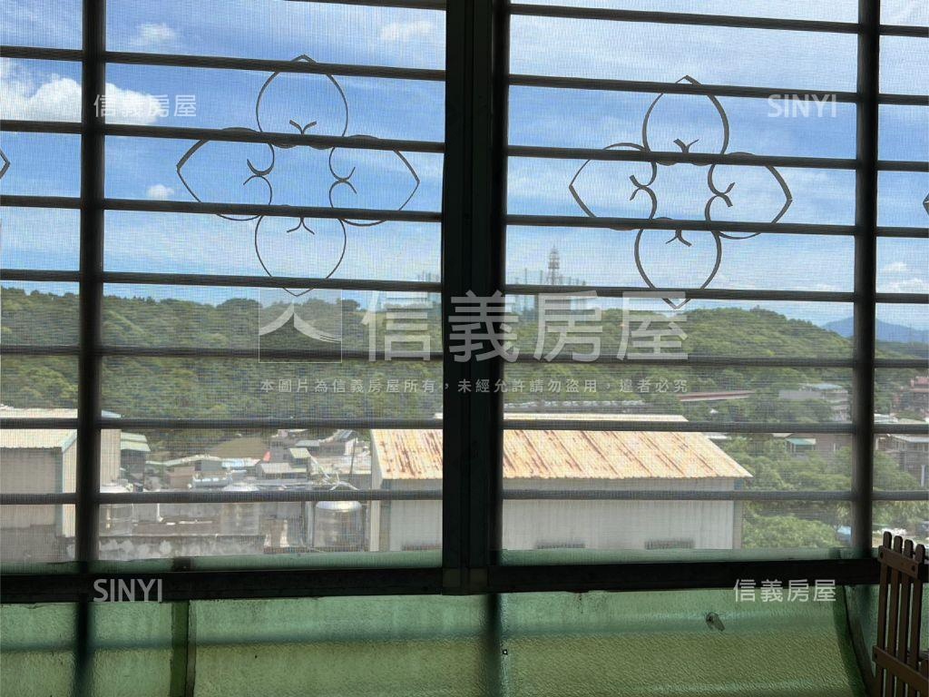 專任龜山優美街公寓誠售房屋室內格局與周邊環境