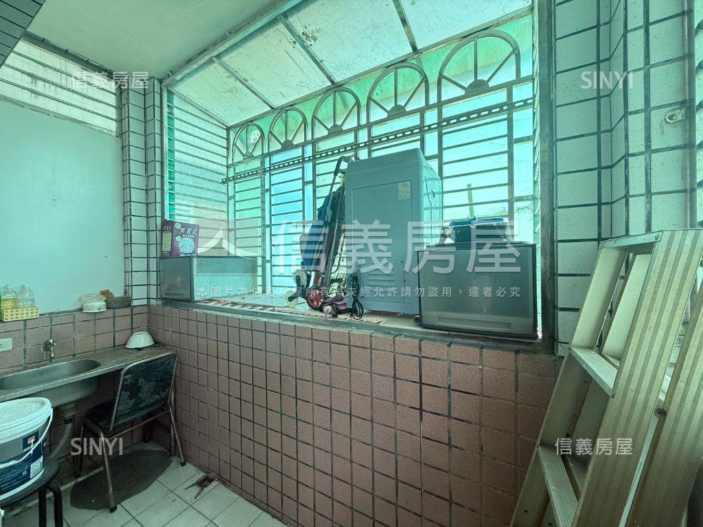 低總價溫泉度假套房房屋室內格局與周邊環境