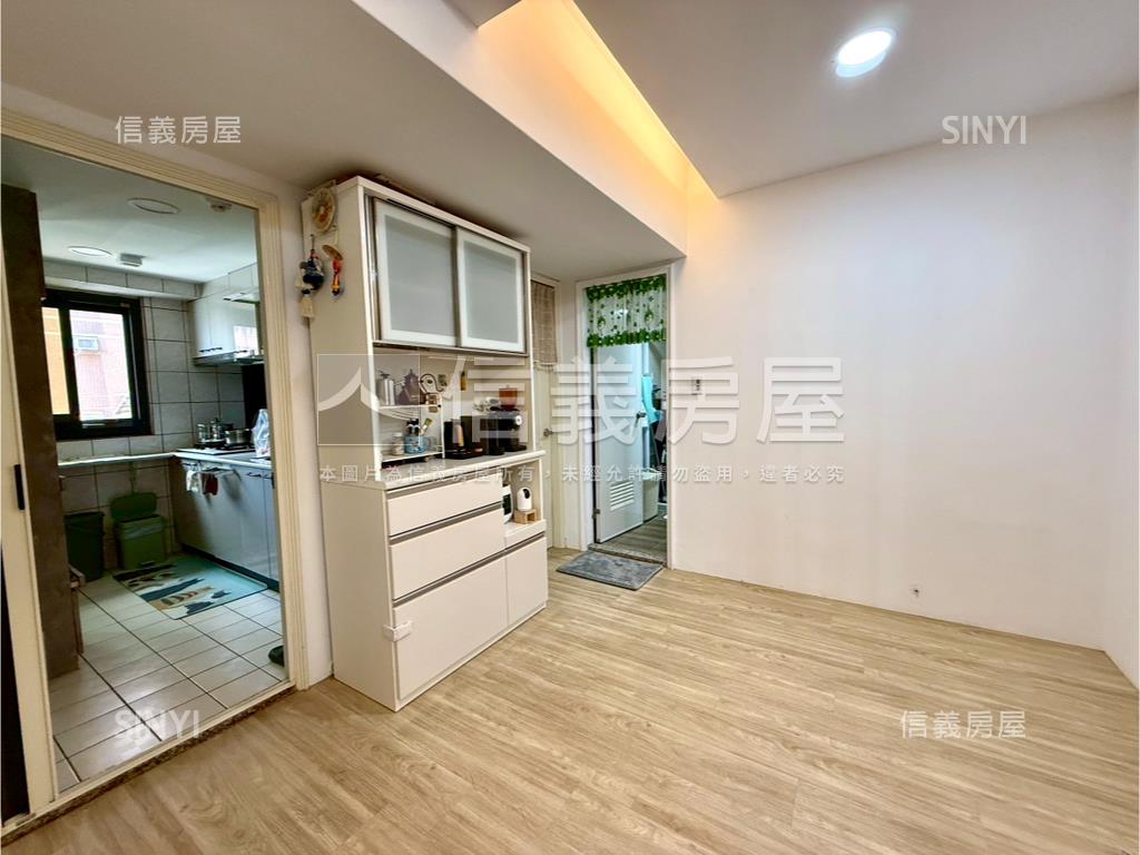 傑出名門裝潢美屋三房平車房屋室內格局與周邊環境