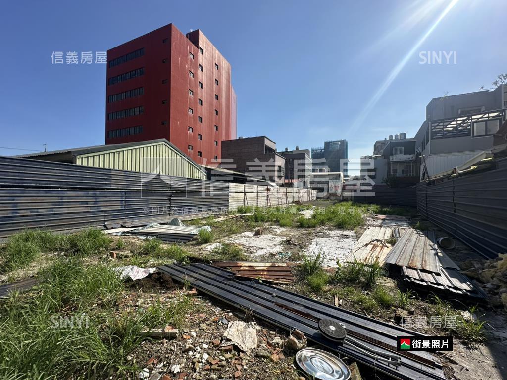 新化中正路約３０２坪土地房屋室內格局與周邊環境