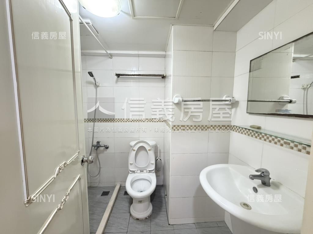 安居街電梯美屋房屋室內格局與周邊環境