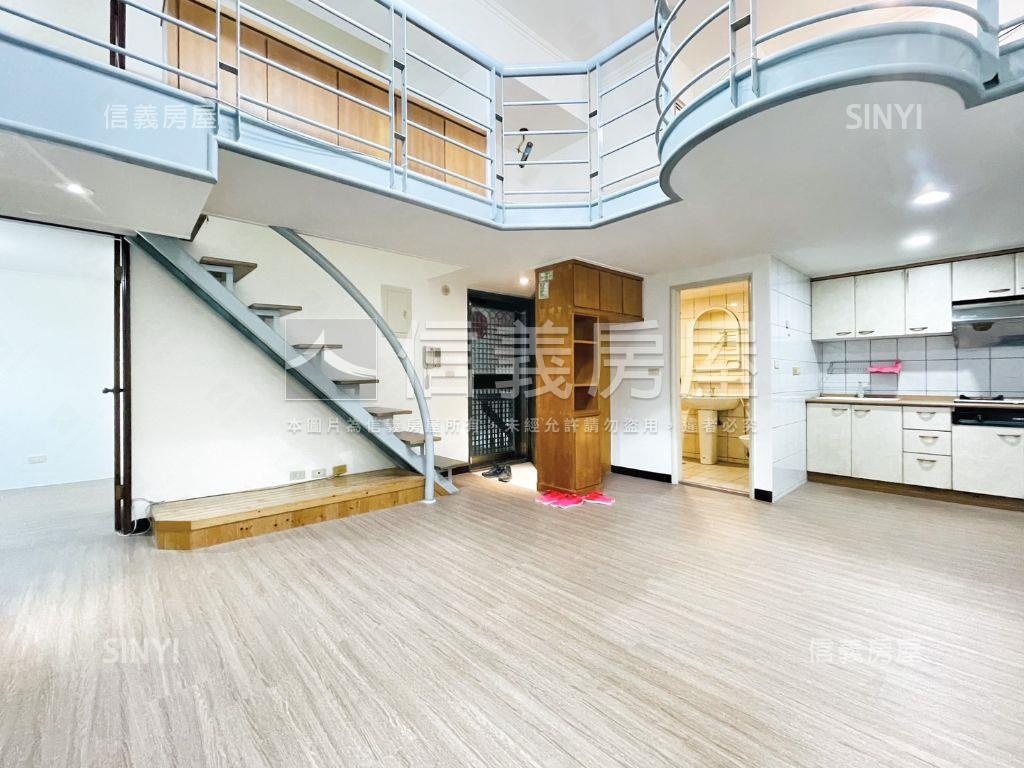 基隆羅傑摩爾房屋室內格局與周邊環境