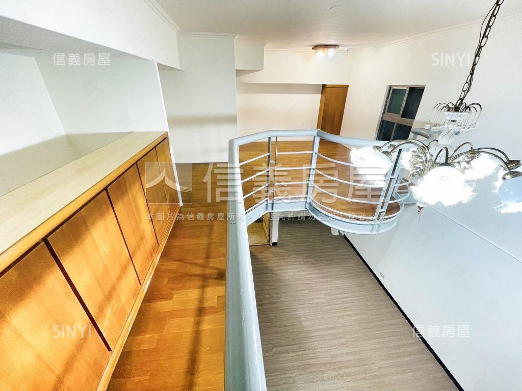 基隆羅傑摩爾房屋室內格局與周邊環境