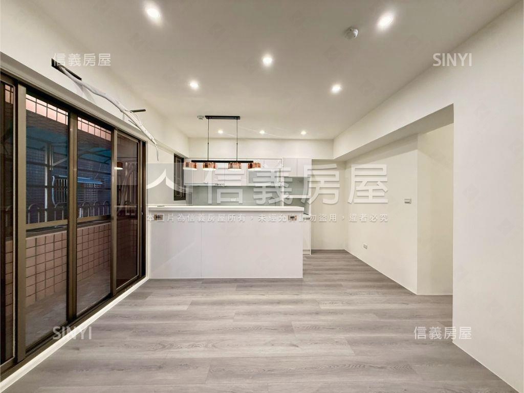 靜巷鴻禧美妝２房房屋室內格局與周邊環境