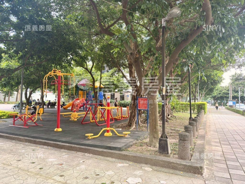 靜巷鴻禧美妝２房房屋室內格局與周邊環境