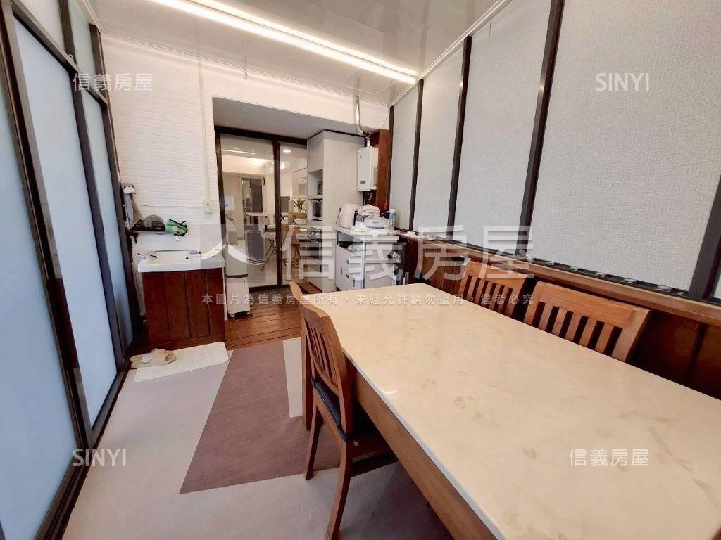 碧友富貴美美露臺戶房屋室內格局與周邊環境