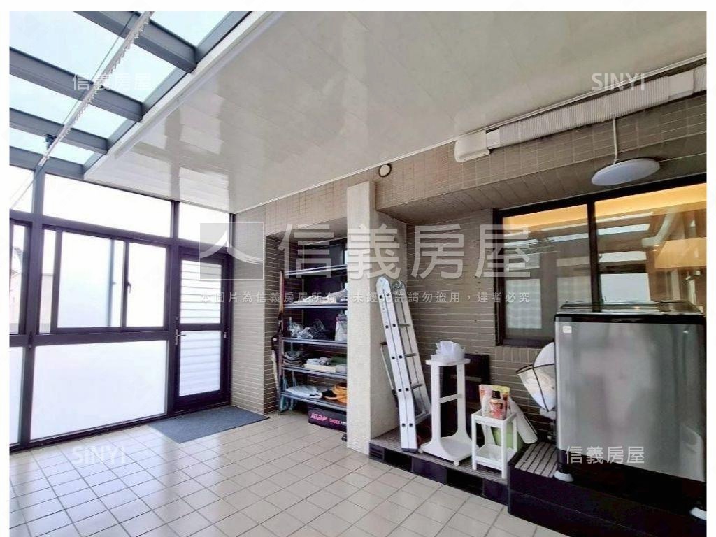 碧友富貴美美露臺戶房屋室內格局與周邊環境