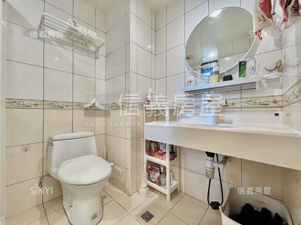 碧友富貴美美露臺戶房屋室內格局與周邊環境