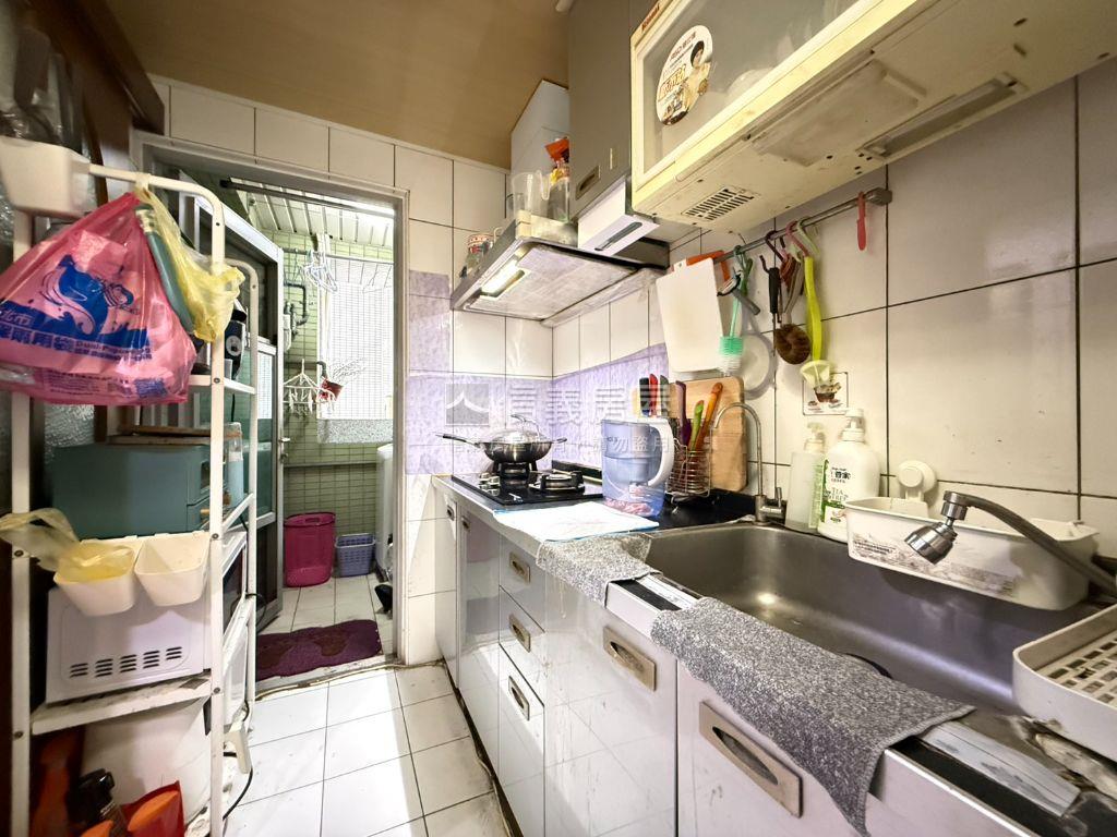 上荷紀邊間綠景兩房房屋室內格局與周邊環境