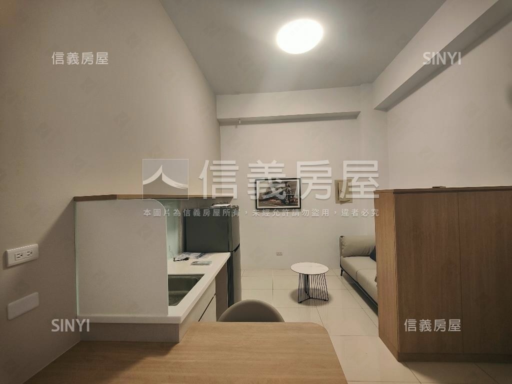 近１４期機捷全新透套房屋室內格局與周邊環境