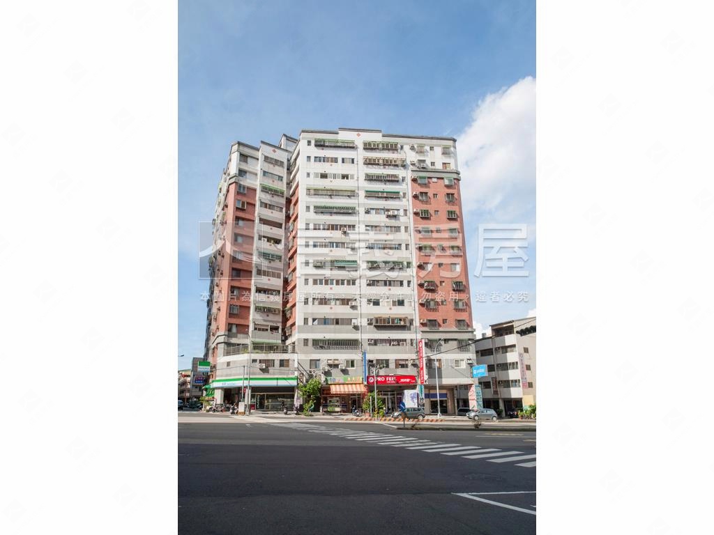 蔚藍海岸五房大空間！房屋室內格局與周邊環境